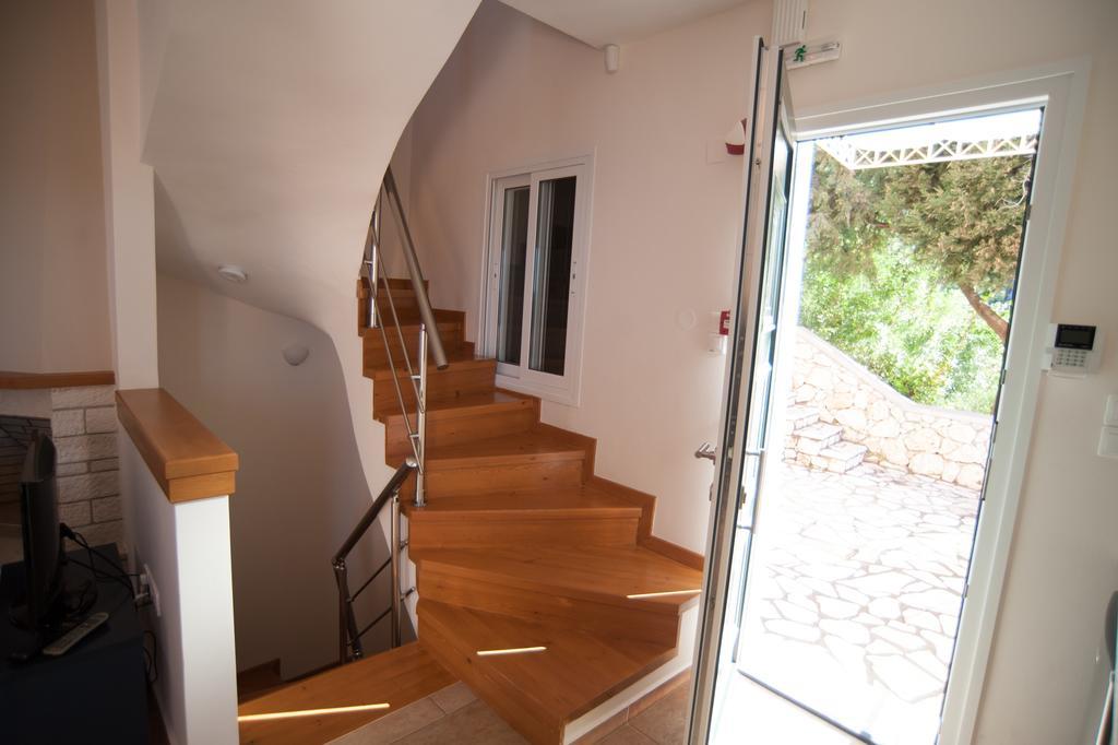 Agios Nikitas View 2ヴィラ 部屋 写真